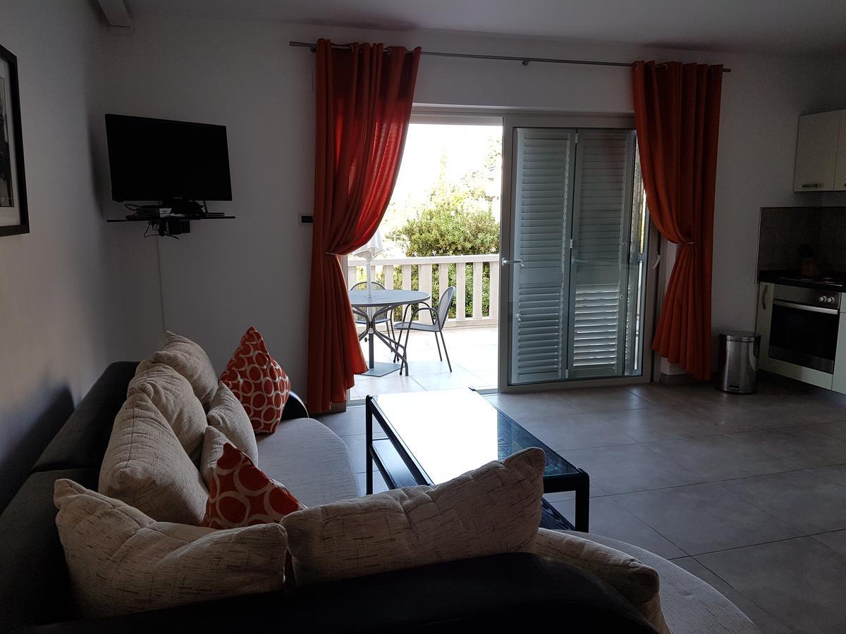 Villa Jade Apartments Front Row Sea View - Walk To Korcula Old Town Medvinjak Bagian luar foto